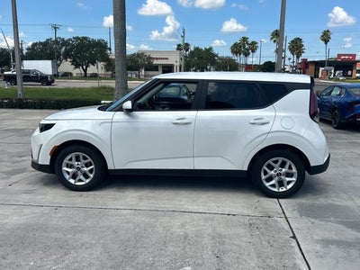 2024 Kia Soul LX
