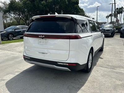 2024 Kia Carnival LX