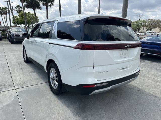 2024 Kia Carnival LX