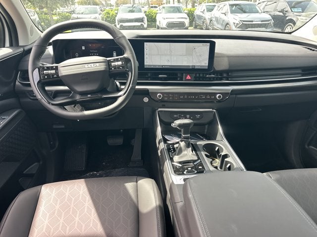 2027 Kia Carnival SX