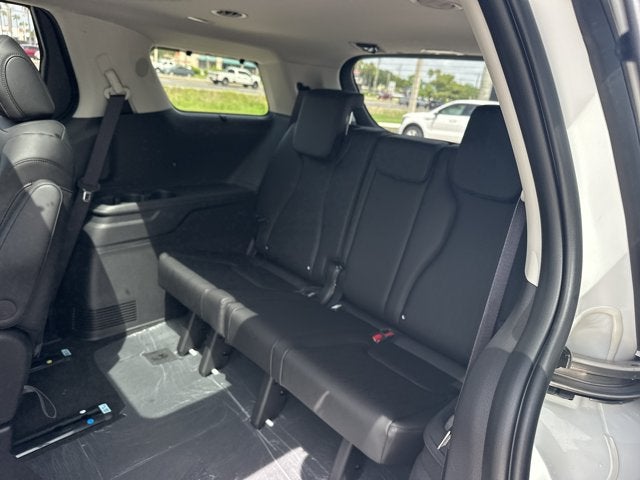 2027 Kia Carnival SX
