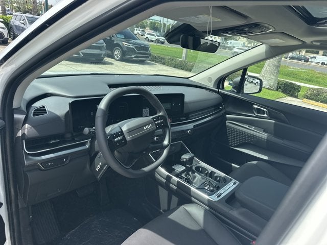 2027 Kia Carnival SX