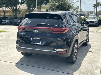 2022 Kia Sportage LX