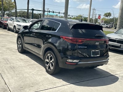 2022 Kia Sportage LX