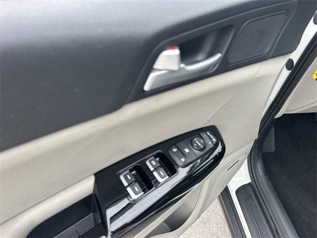 2022 Kia Sportage EX