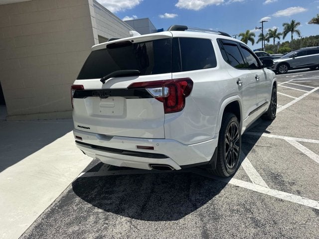 2023 GMC Acadia Denali