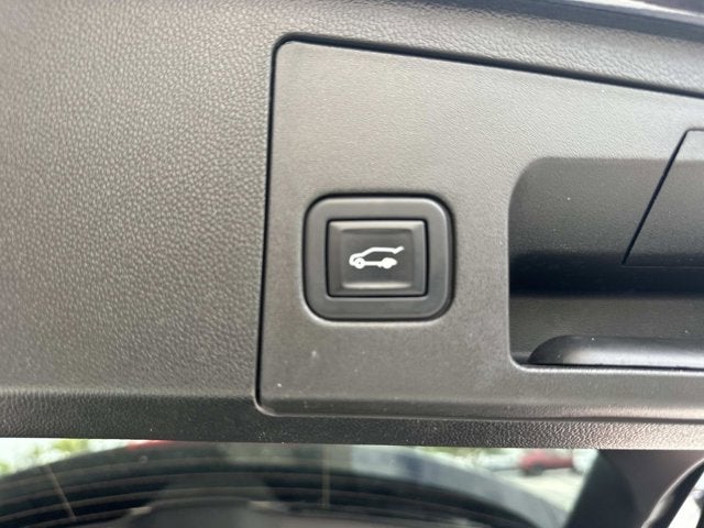 2022 Cadillac XT4 FWD Luxury