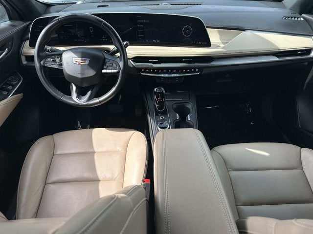 2024 Cadillac XT4 FWD Premium Luxury