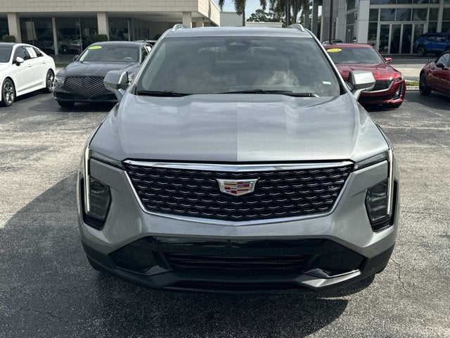 2024 Cadillac XT4 FWD Premium Luxury