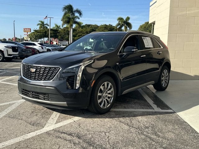 2023 Cadillac XT4 FWD Premium Luxury