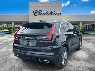2024 Cadillac XT4 FWD Premium Luxury