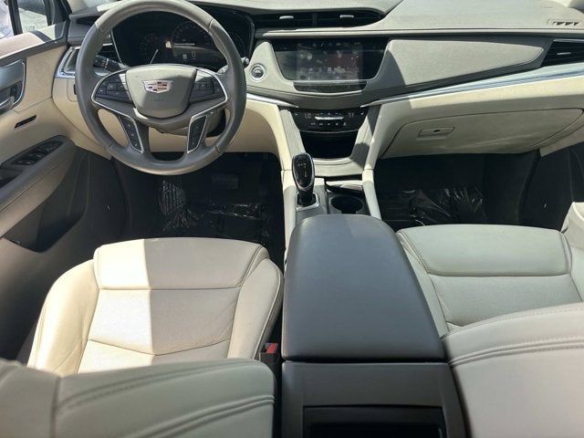 2025 Cadillac XT5 FWD Luxury