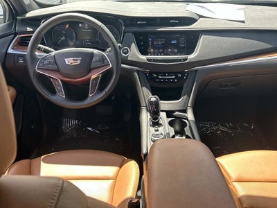 2024 Cadillac XT5 FWD Premium Luxury