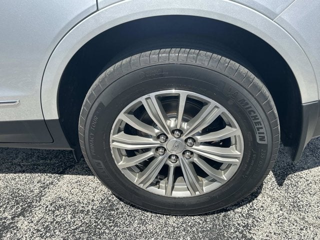 2019 Cadillac XT5 Luxury FWD