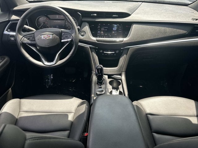 2023 Cadillac XT6 FWD Luxury