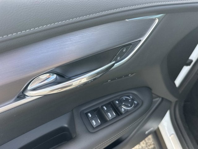 2025 Cadillac XT6 FWD Luxury