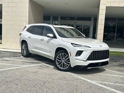2025 Buick Enclave Avenir