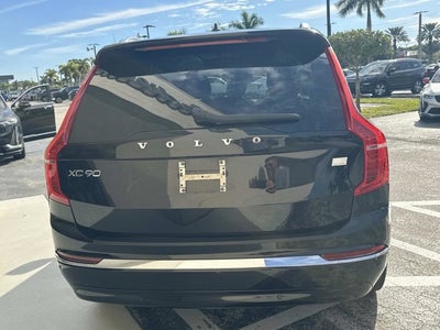 2024 Volvo XC90 Recharge Plug-In Hybrid Plus Bright Theme