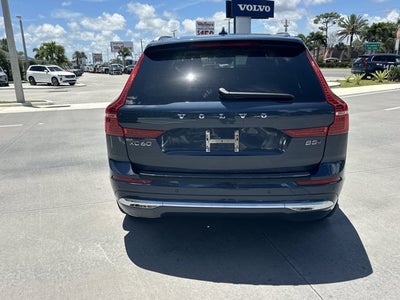 2023 Volvo XC60 Plus Bright Theme