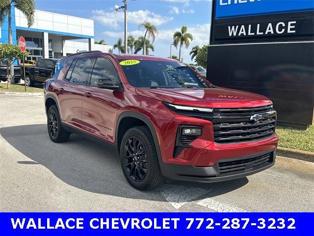 2025 Chevrolet Traverse LT