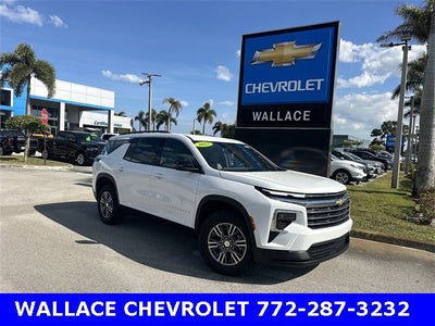 2025 Chevrolet Traverse LT