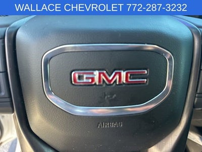 2022 GMC Sierra 1500 Limited AT4