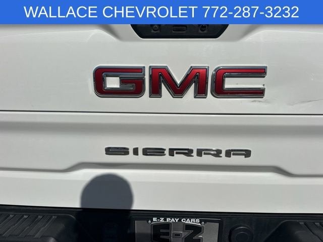 2022 GMC Sierra 1500 Limited AT4