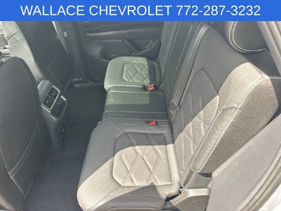 2024 Volkswagen Atlas Cross Sport 2.0T SE w/Technology