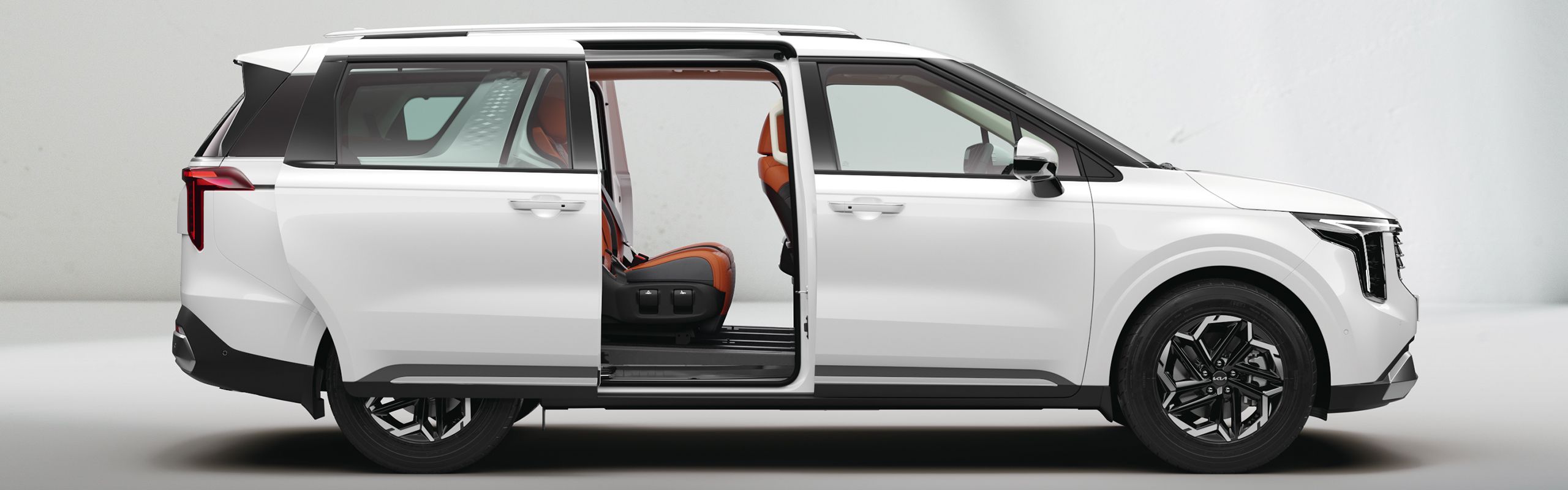 One Touch Sliding Door with Power Tail Gate